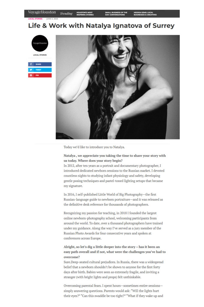 Скриншот веб-страницы VoyageHouston с заголовком «Life & Work with Natalya Ignatova of Surrey» и чёрно-белым портретом улыбающейся Натальи Игнатовой.